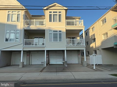 Condo For Sale - 229 E Pine Avenue #103<br/> WILDWOOD, NJ 08260