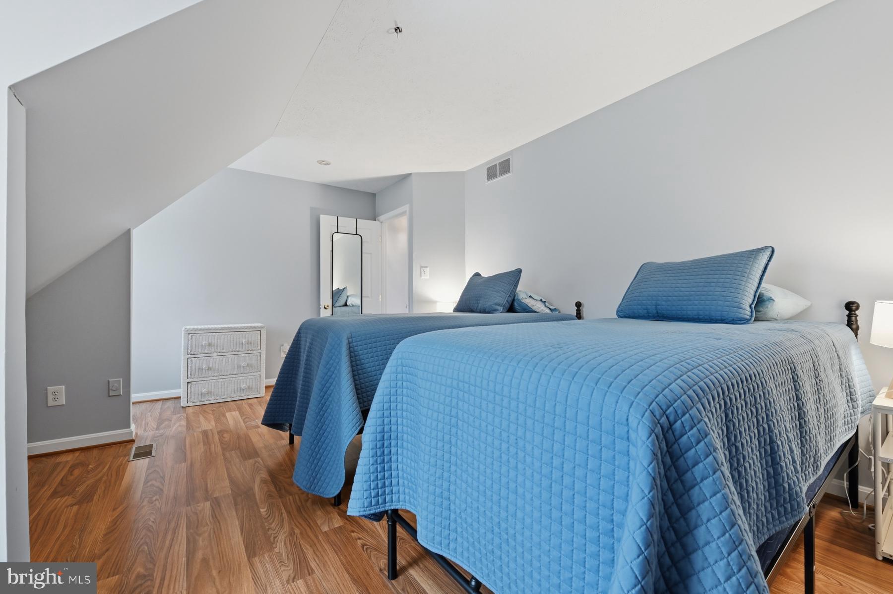 LOVE POINT - Residential