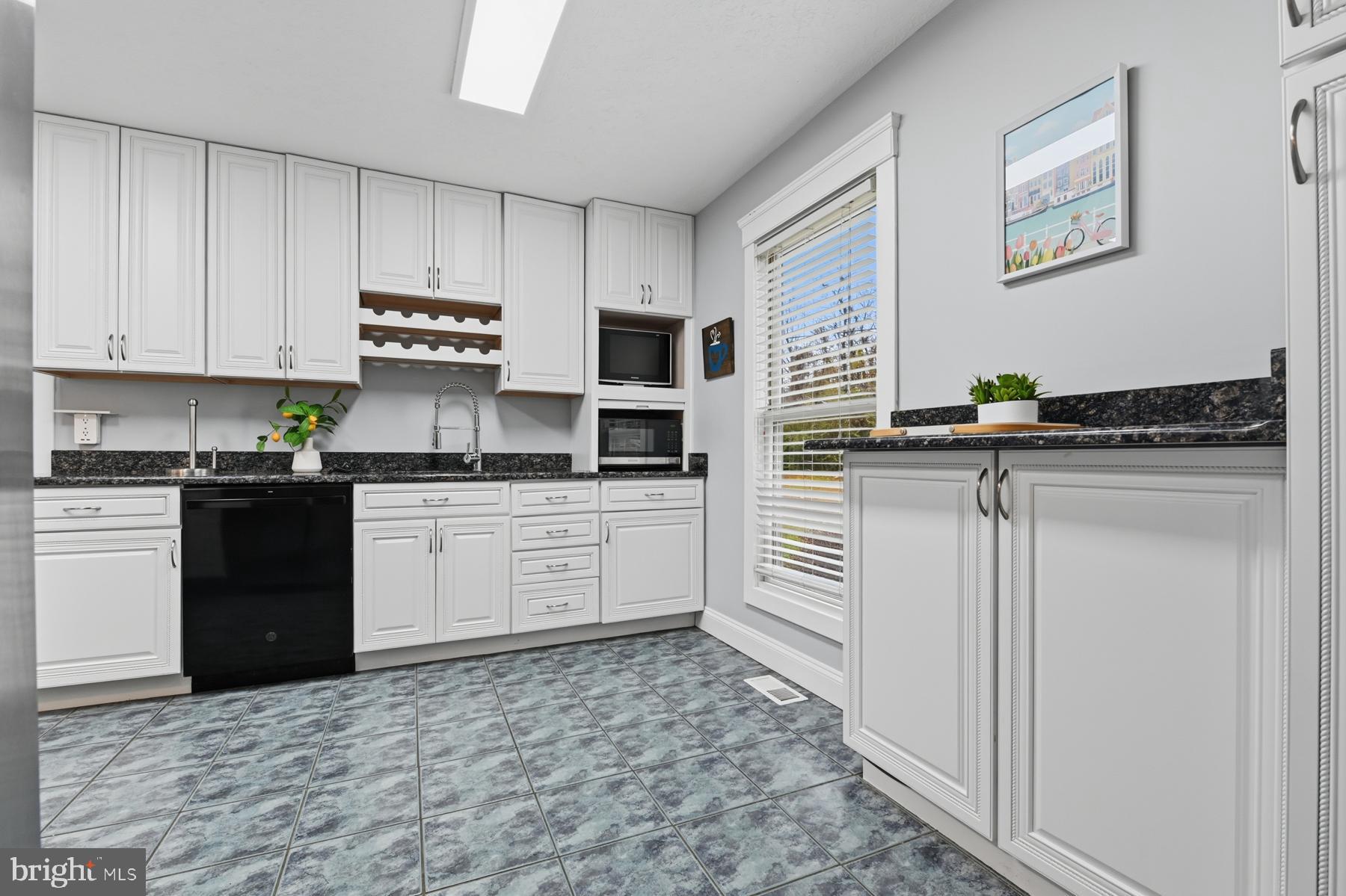 LOVE POINT - Residential