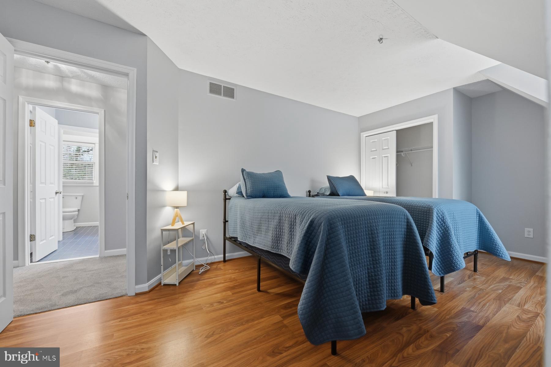 LOVE POINT - Residential