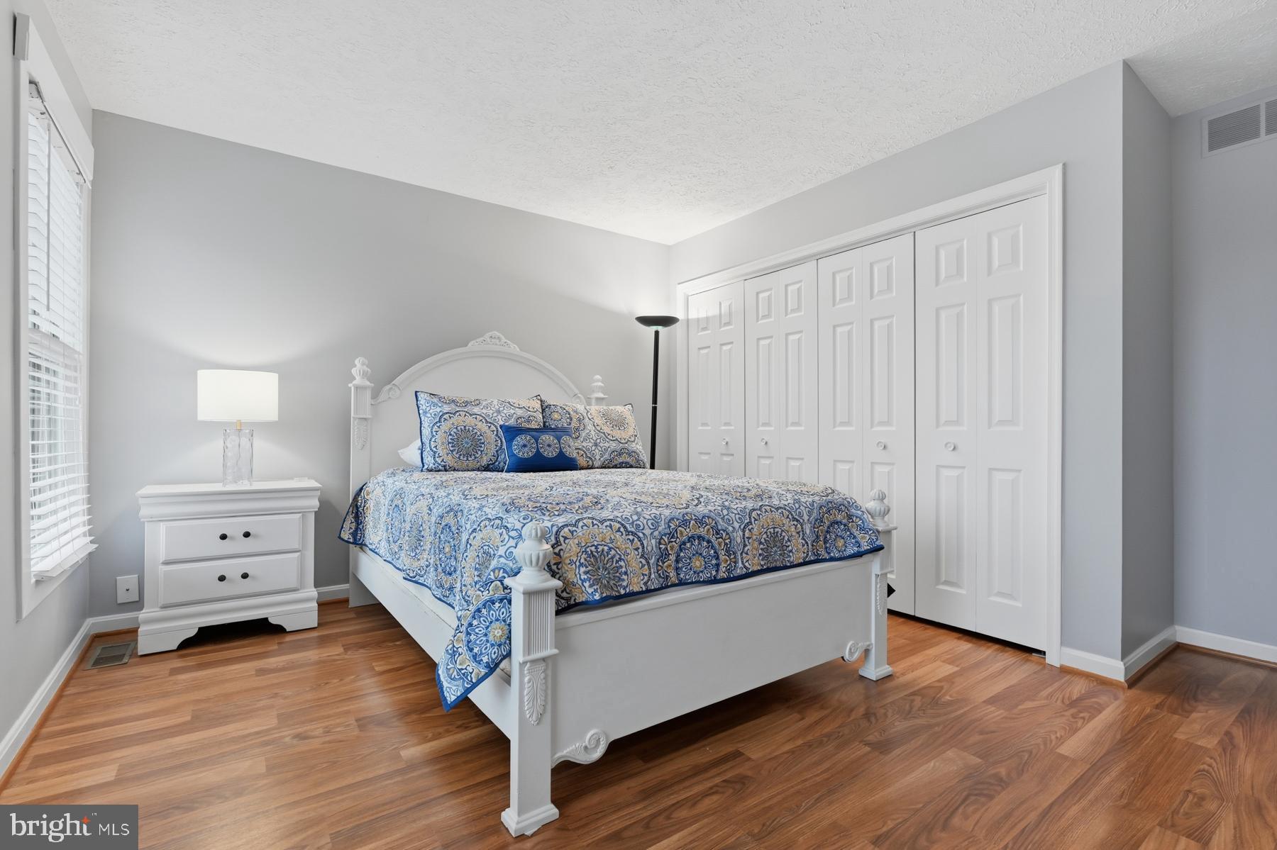 LOVE POINT - Residential