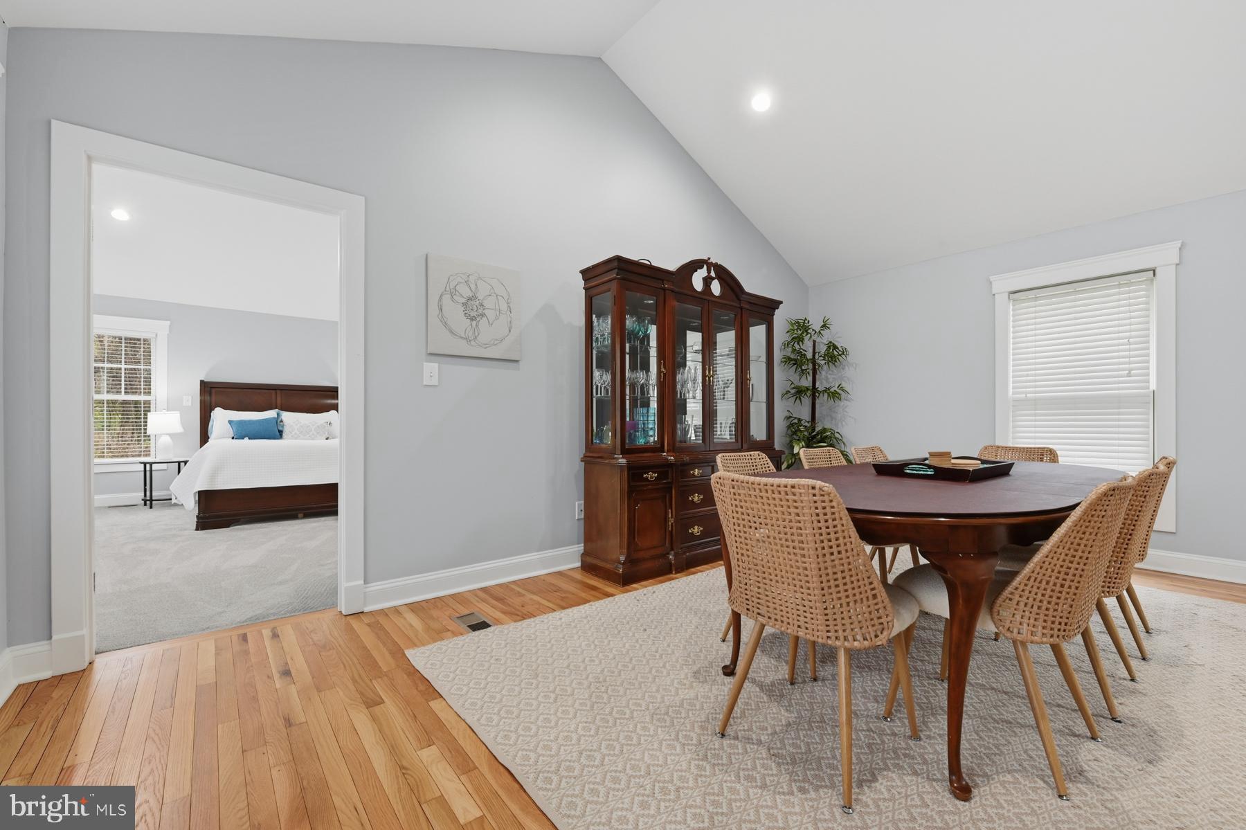 LOVE POINT - Residential