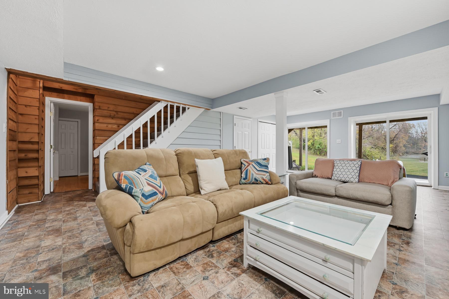 LOVE POINT - Residential