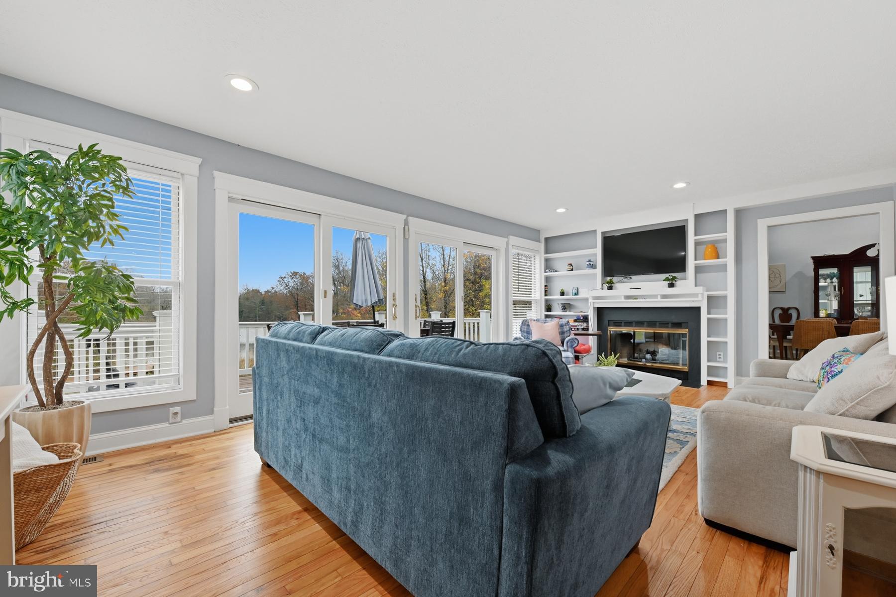 LOVE POINT - Residential