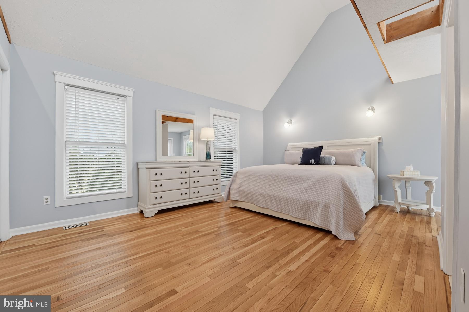 LOVE POINT - Residential