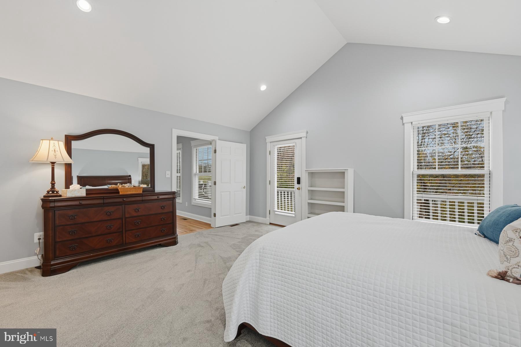 LOVE POINT - Residential