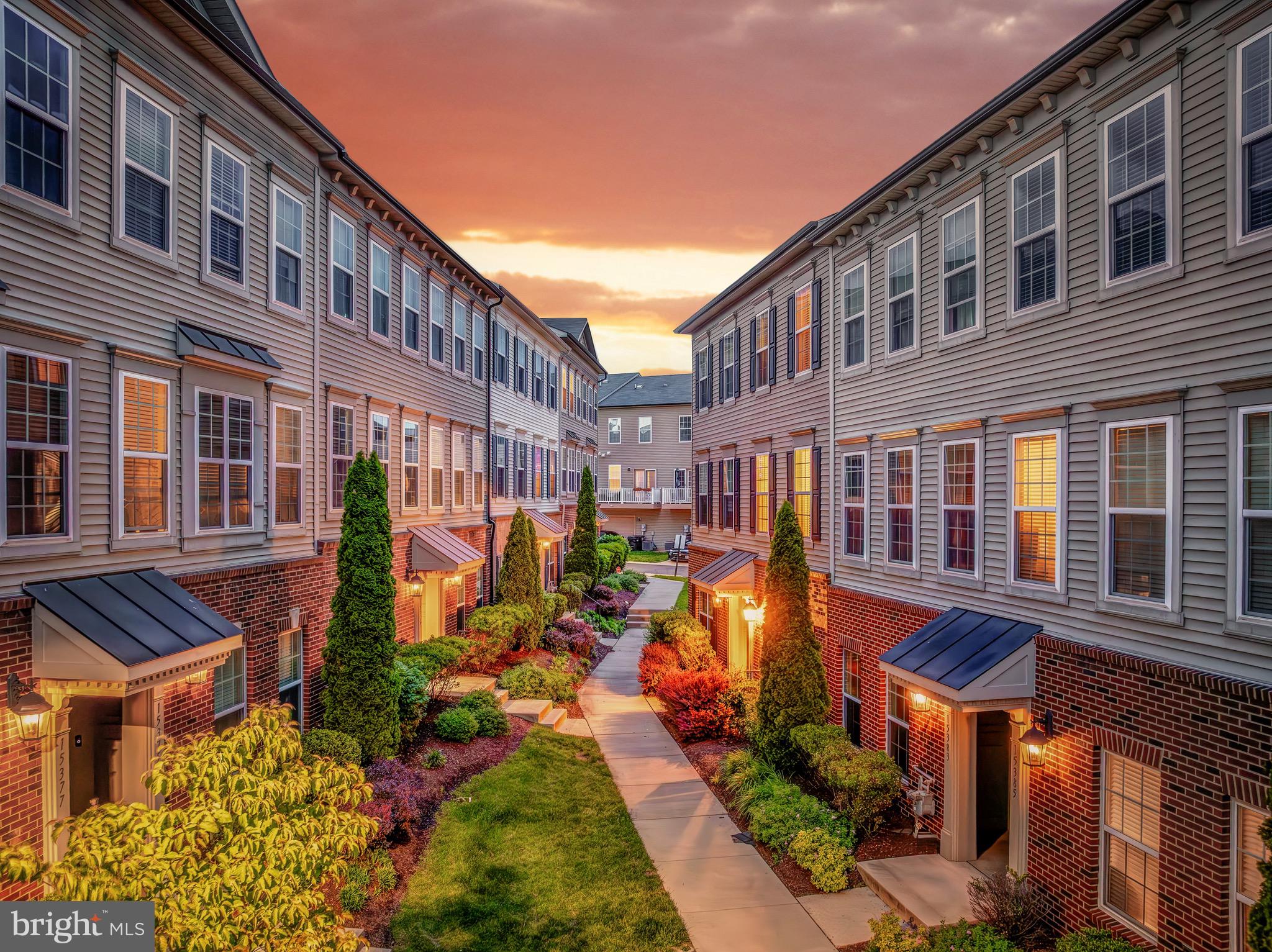 MARKET CENTER CONDOMINIUM - Residential