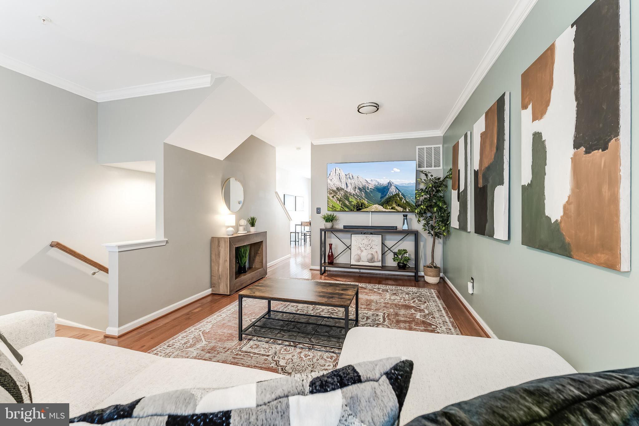MARKET CENTER CONDOMINIUM - Residential