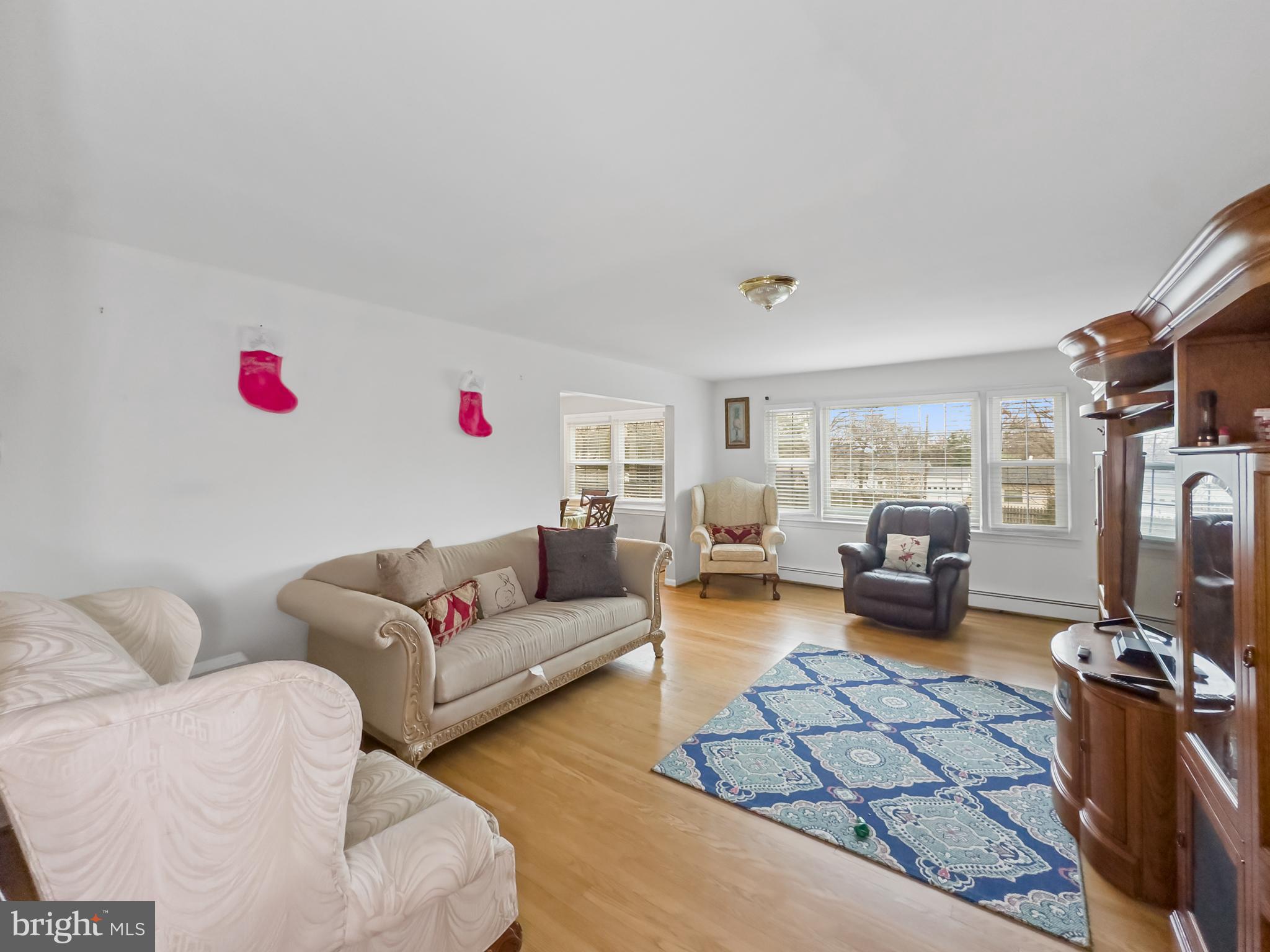 ADELPHI FOREST - Residential