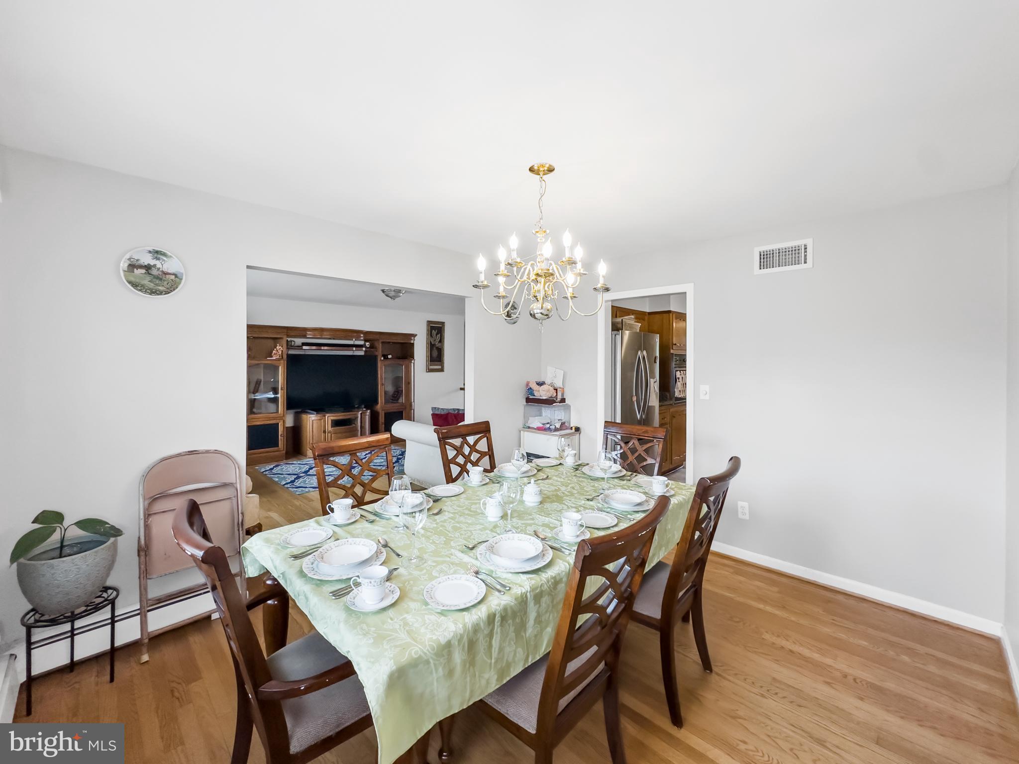 ADELPHI FOREST - Residential