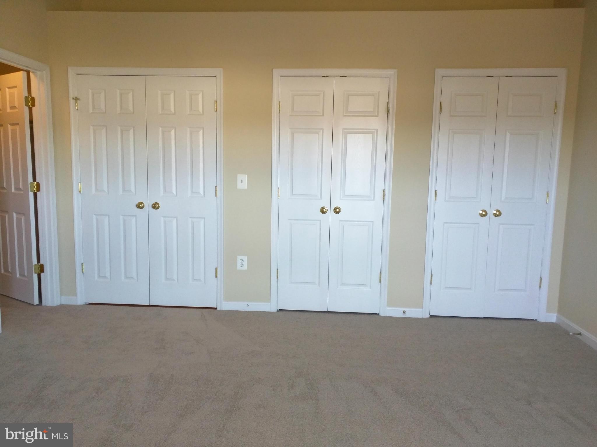 FOREST PARK - Residential Lease