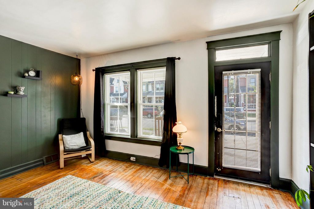 Photo of 411 E Ross Street, Lancaster, PA 17602 (MLS # PALA2040442)