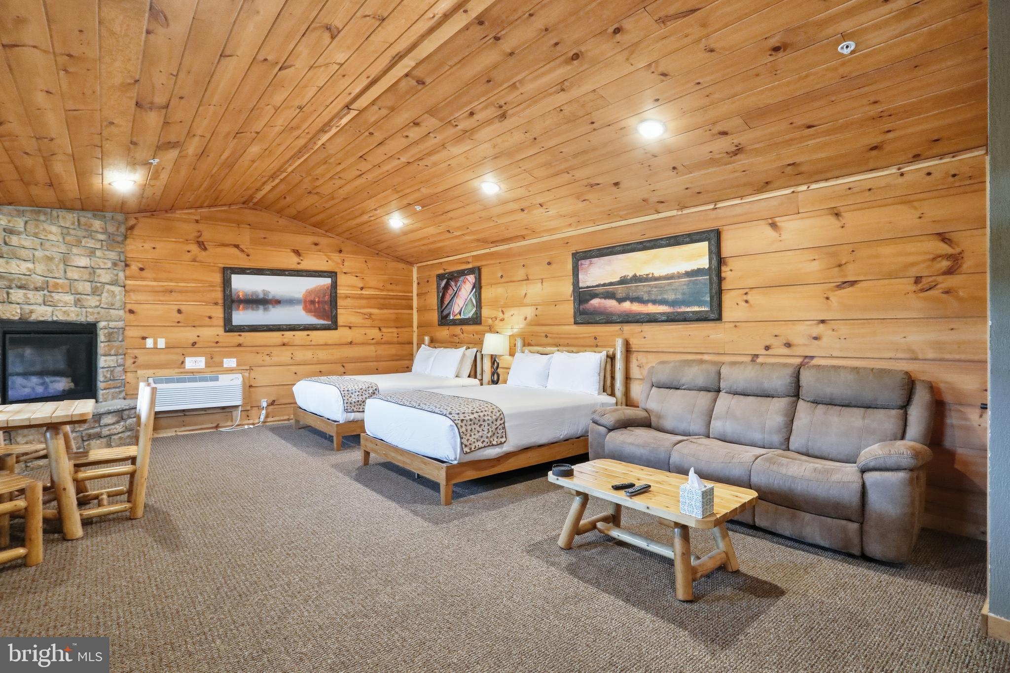 THE LODGES AT SUNSET VILLAGE - Residential