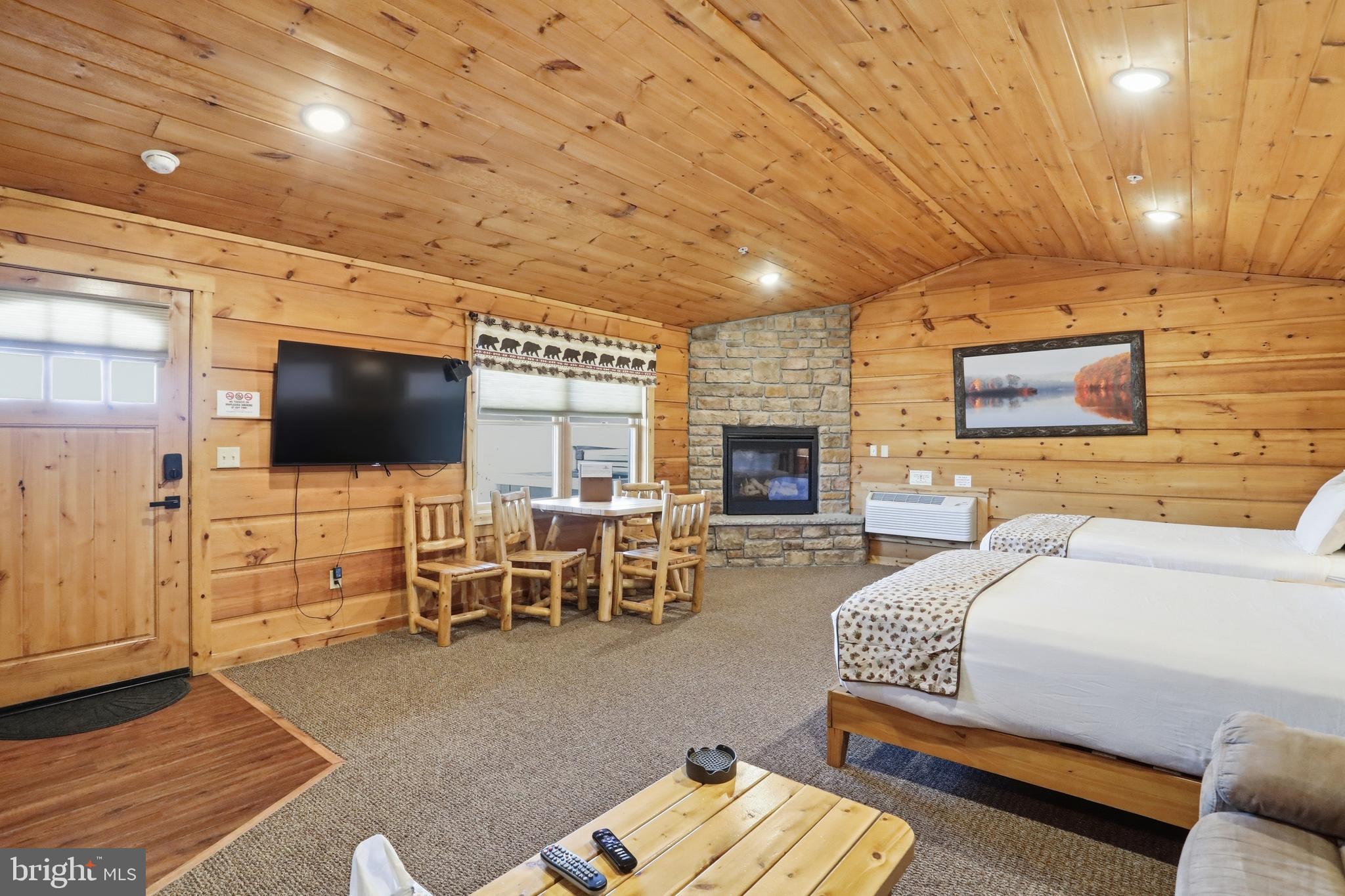 THE LODGES AT SUNSET VILLAGE - Residential