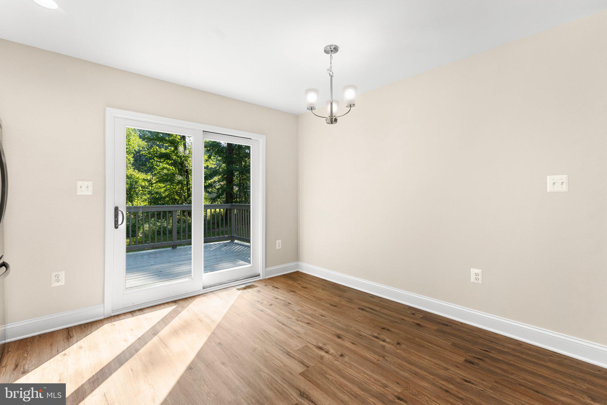 GLEBE HARBOR - Residential