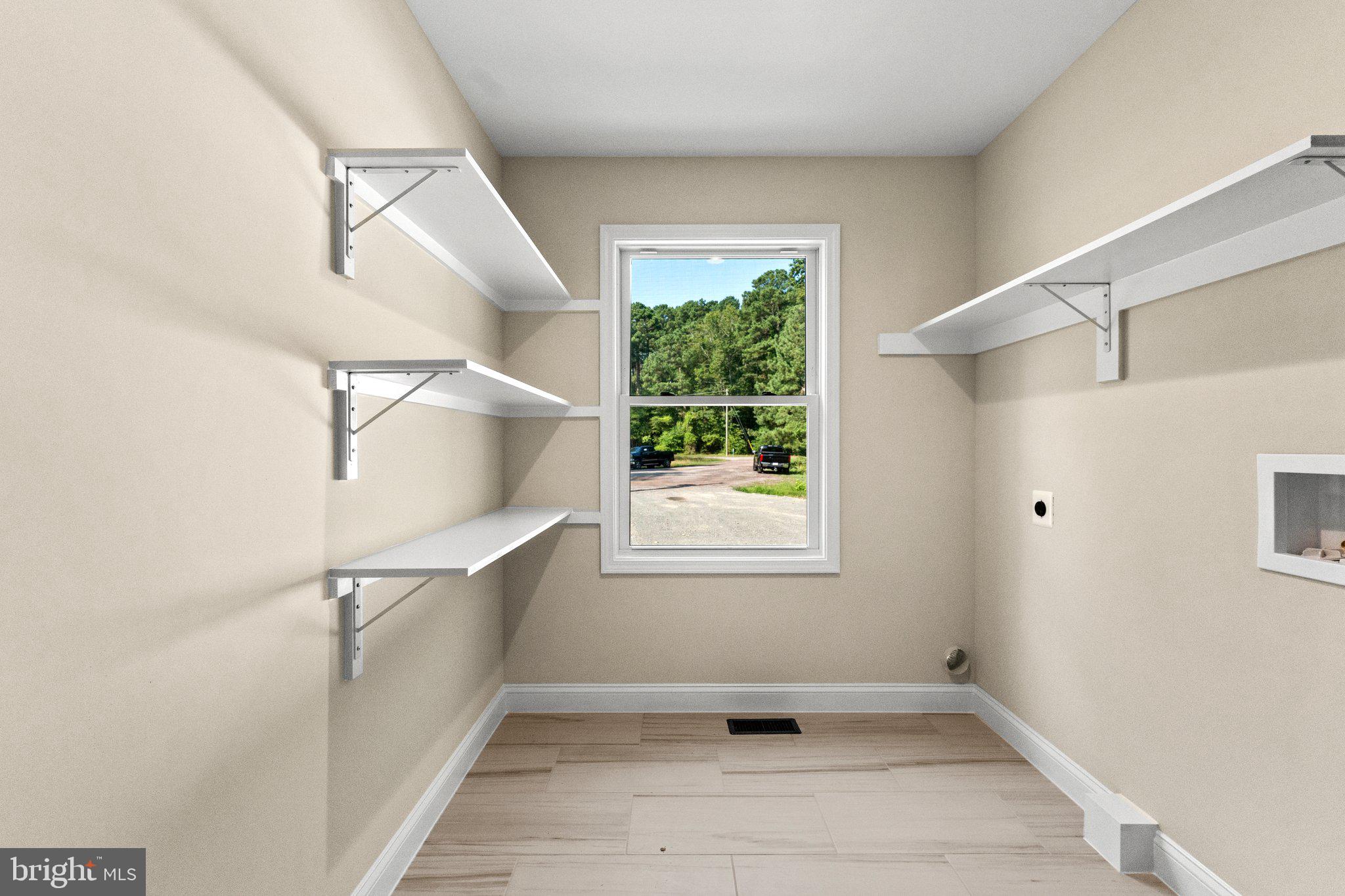 GLEBE HARBOR - Residential