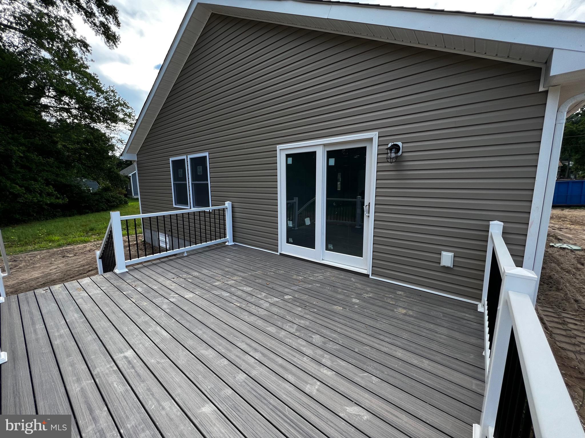 GLEBE HARBOR - Residential