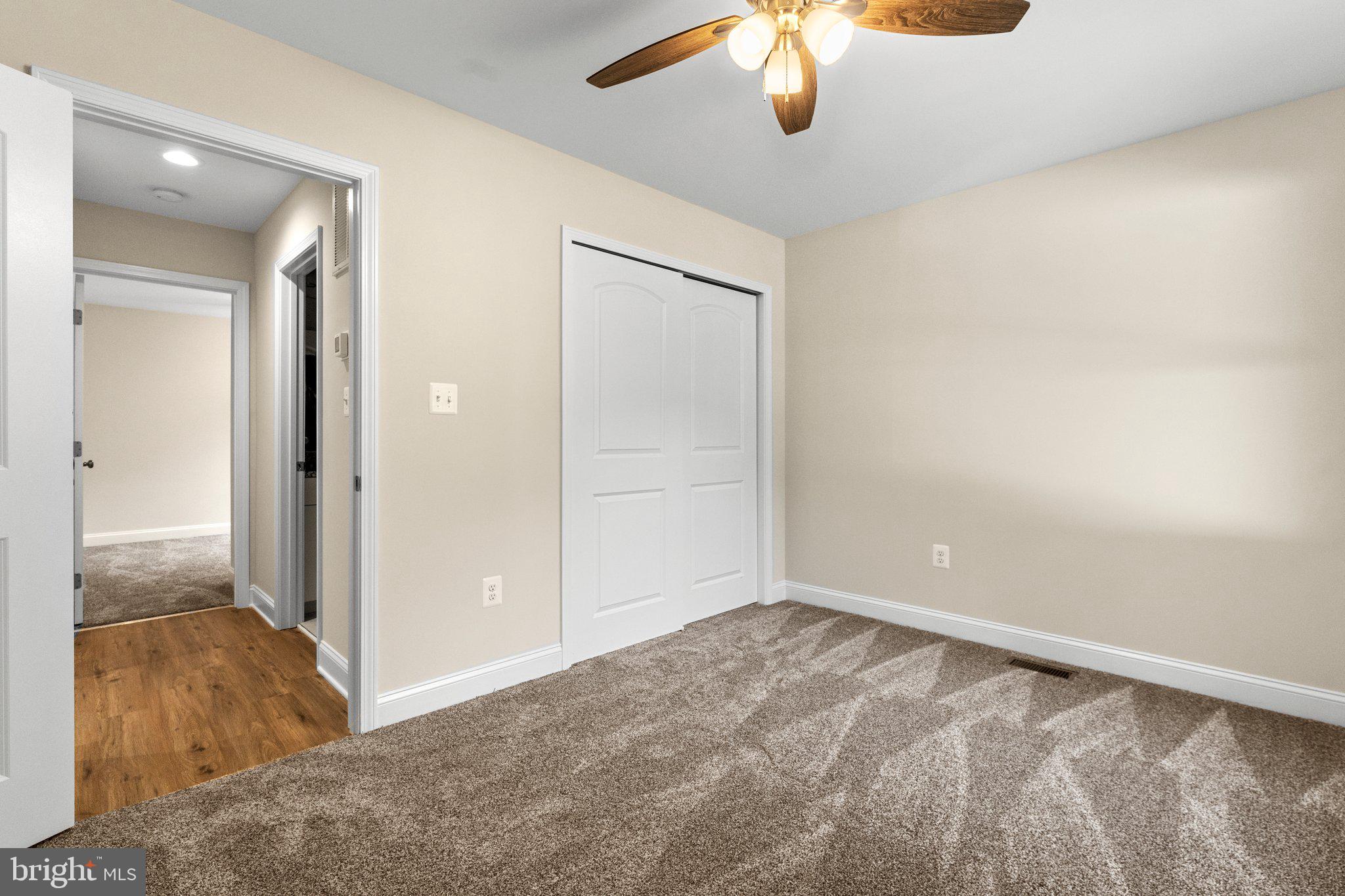 GLEBE HARBOR - Residential