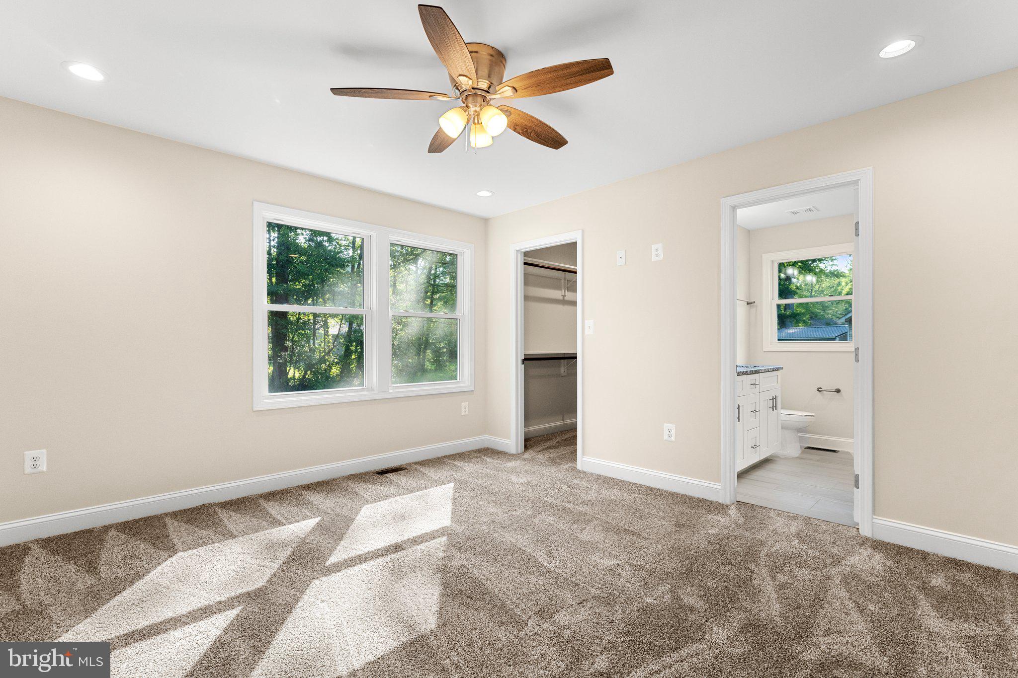 GLEBE HARBOR - Residential