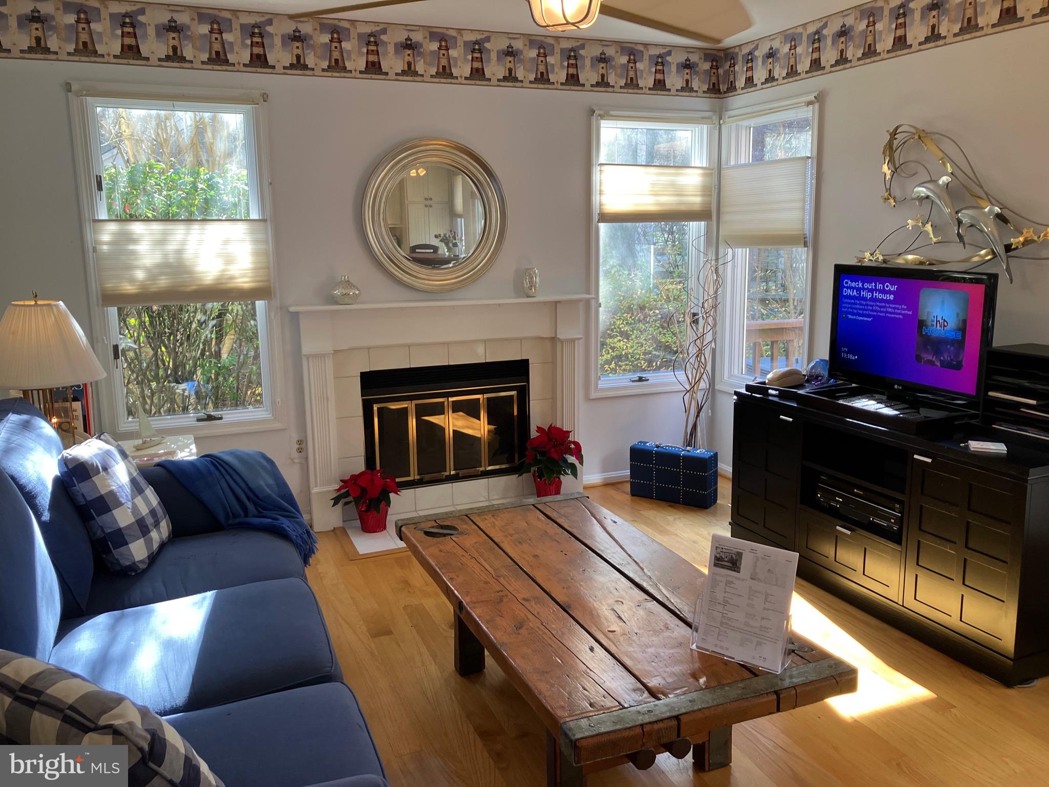 RIVA TRACE/SUMMER PLACE - Residential