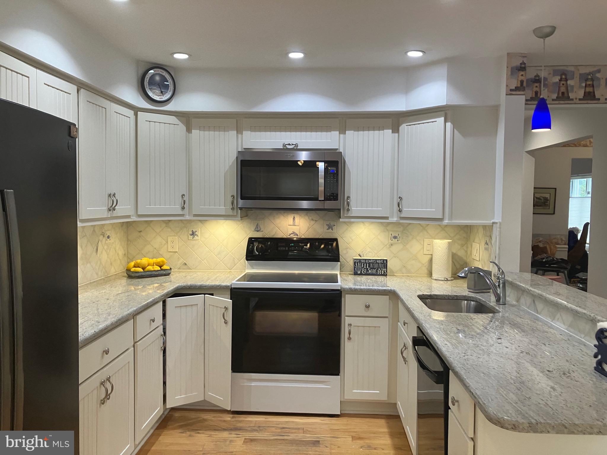 RIVA TRACE/SUMMER PLACE - Residential