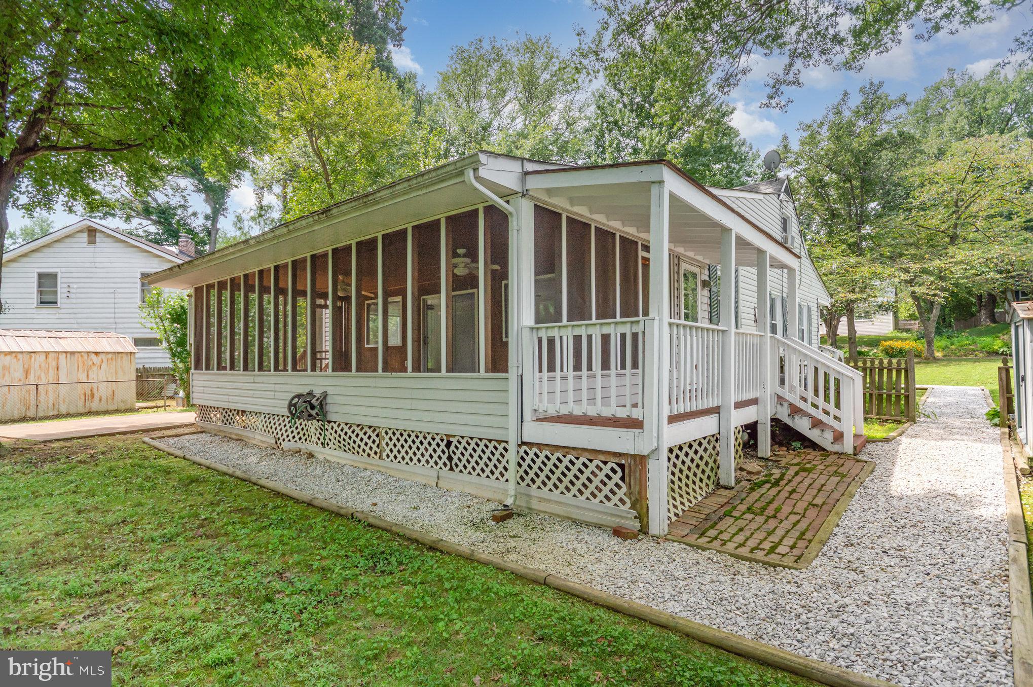 BEL AIR - Residential