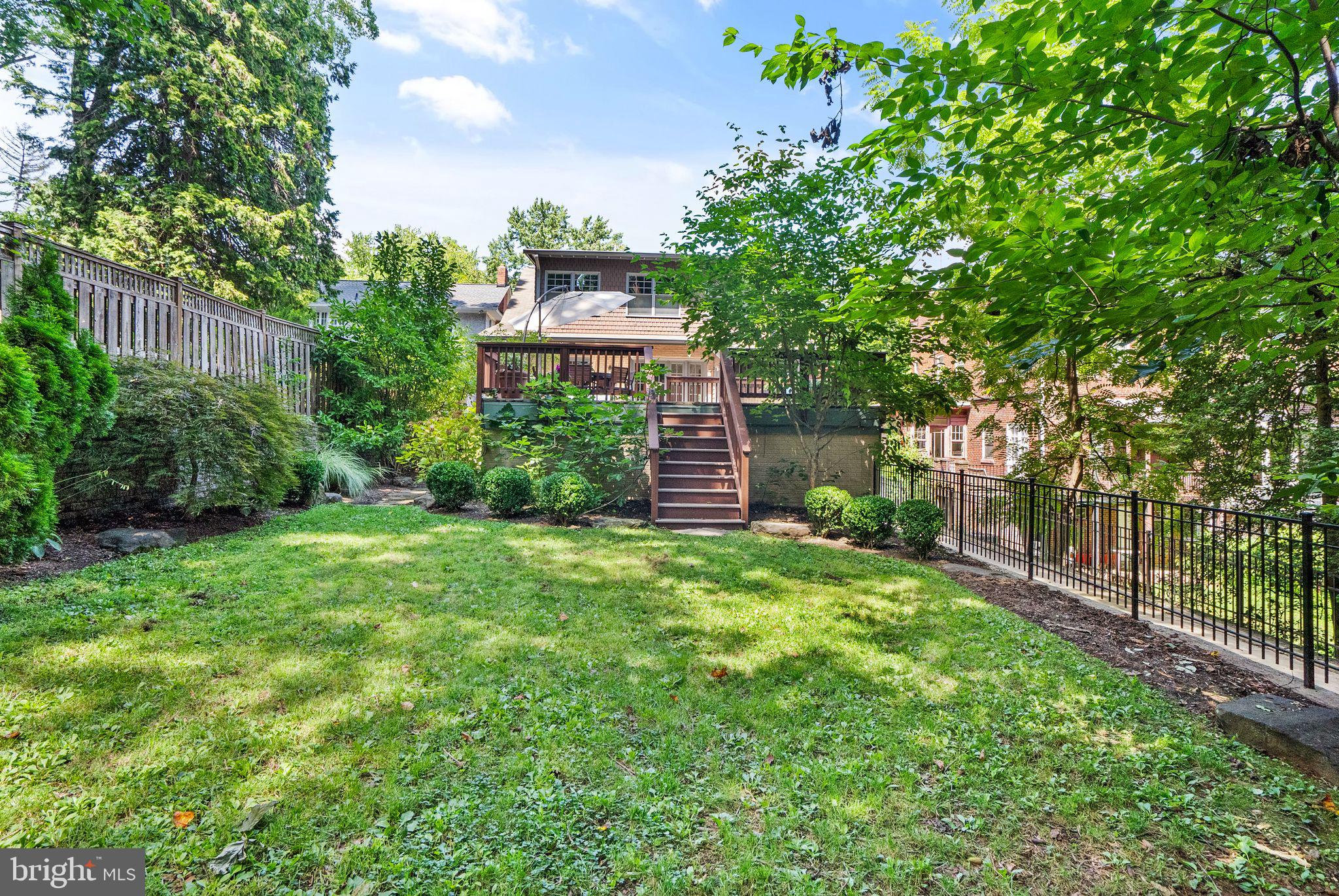 CLEVELAND PARK - Residential