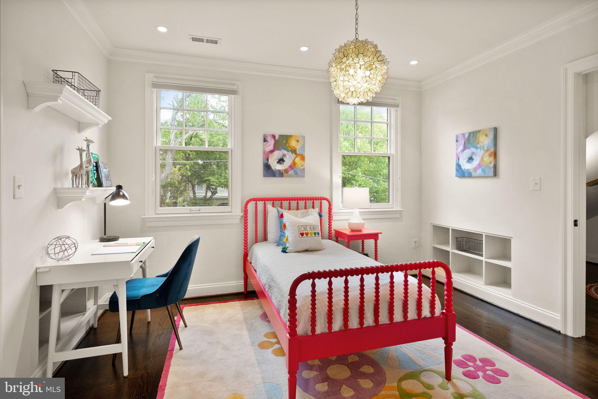 CLEVELAND PARK - Residential