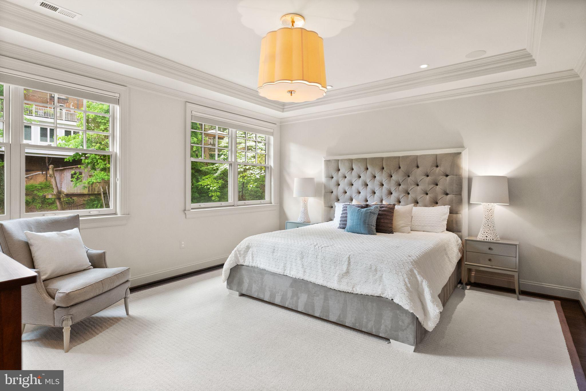 CLEVELAND PARK - Residential
