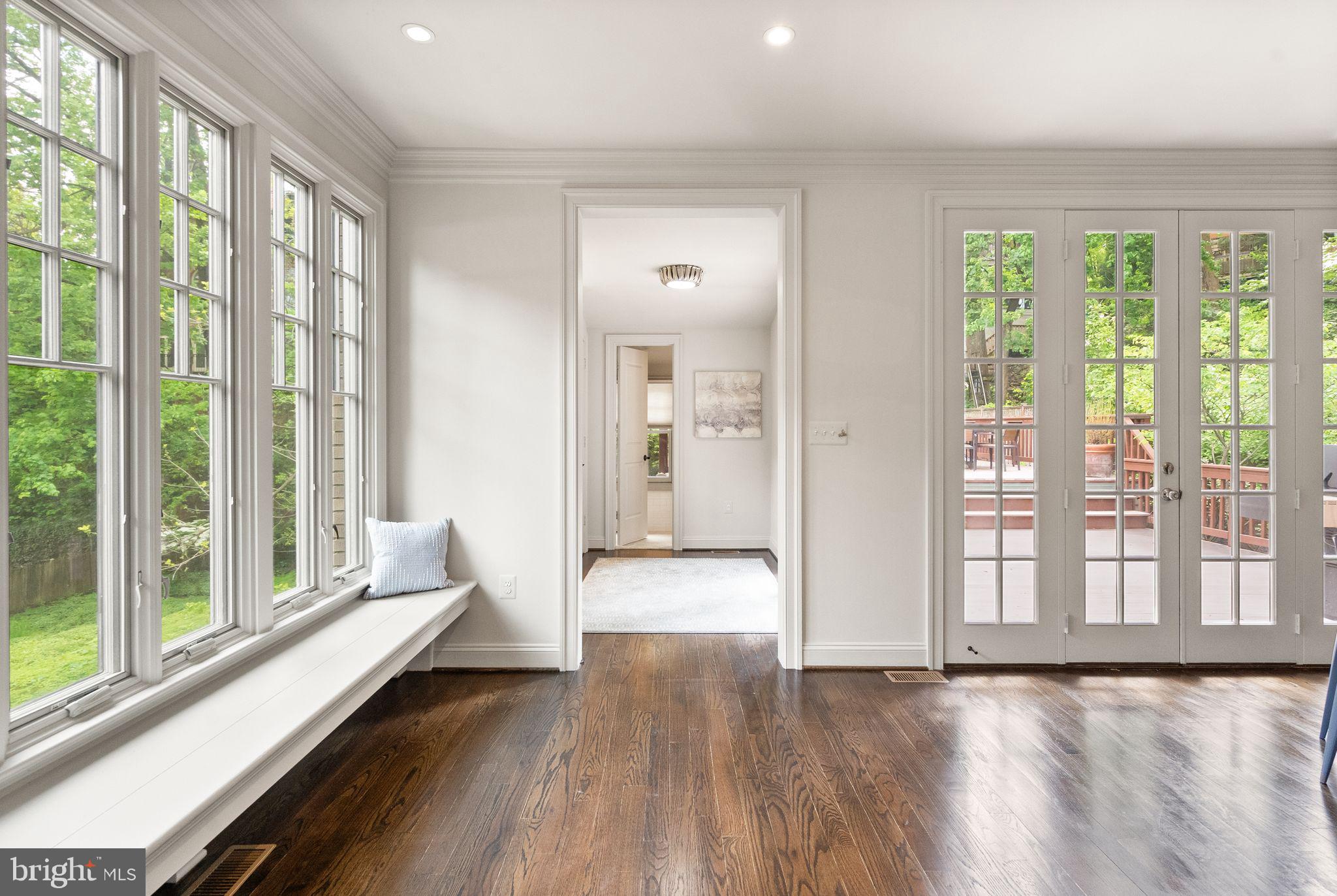 CLEVELAND PARK - Residential