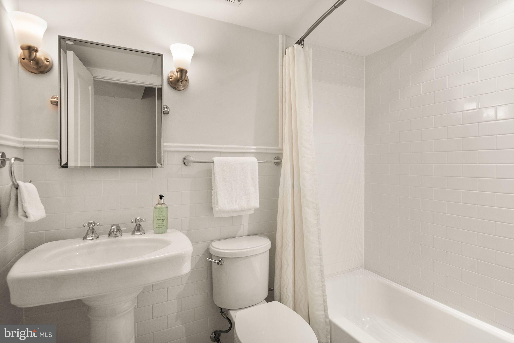 CLEVELAND PARK - Residential