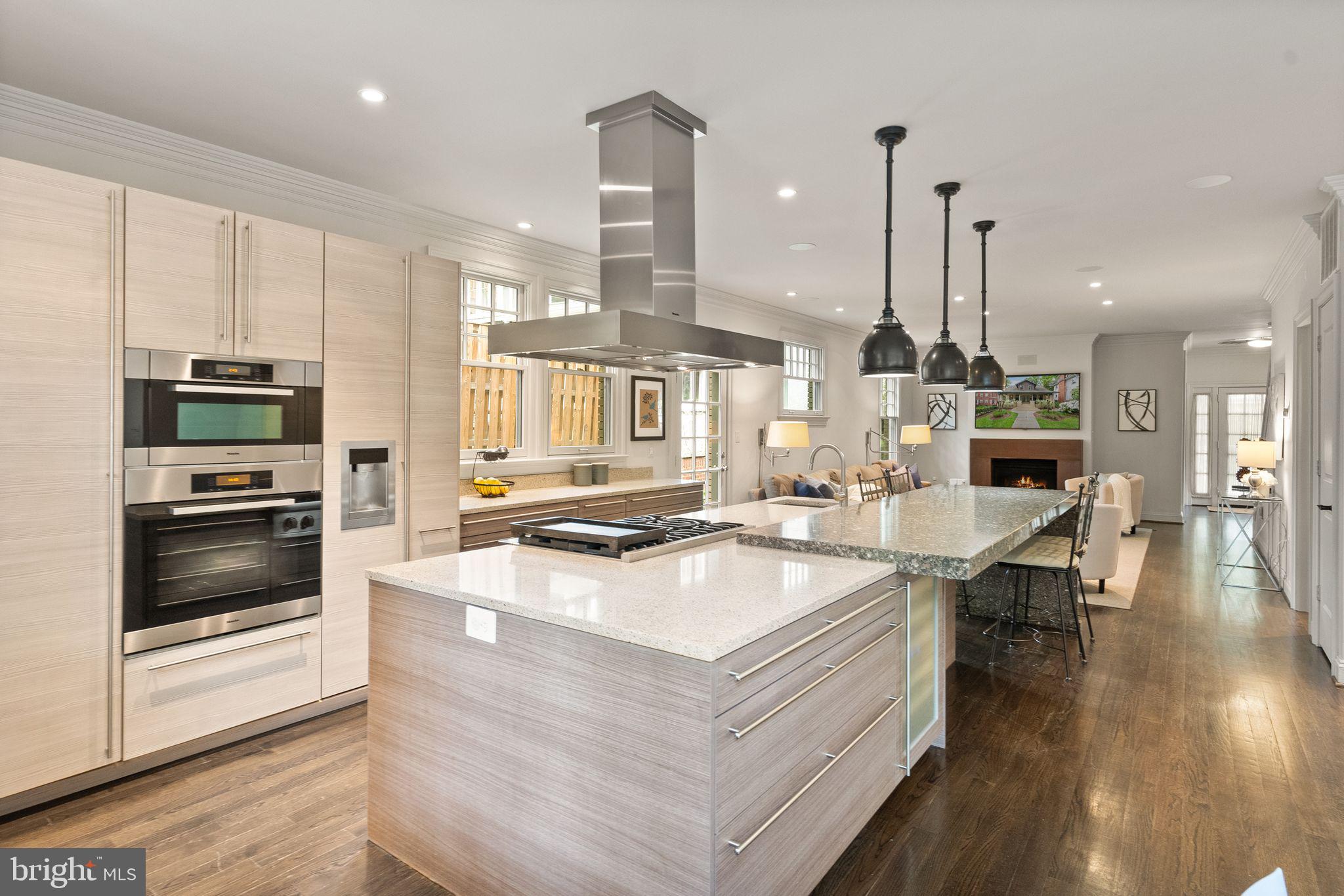 CLEVELAND PARK - Residential