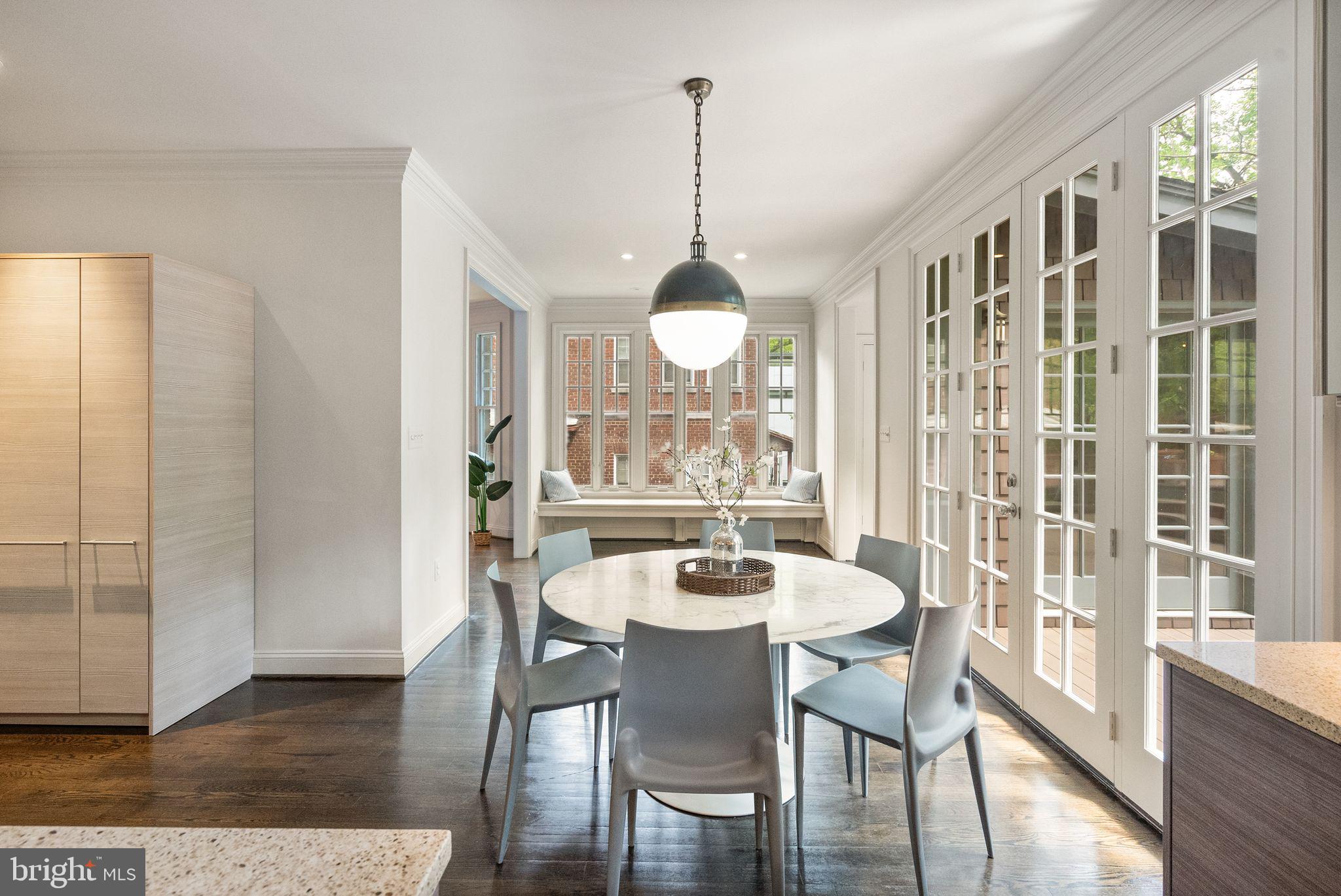 CLEVELAND PARK - Residential
