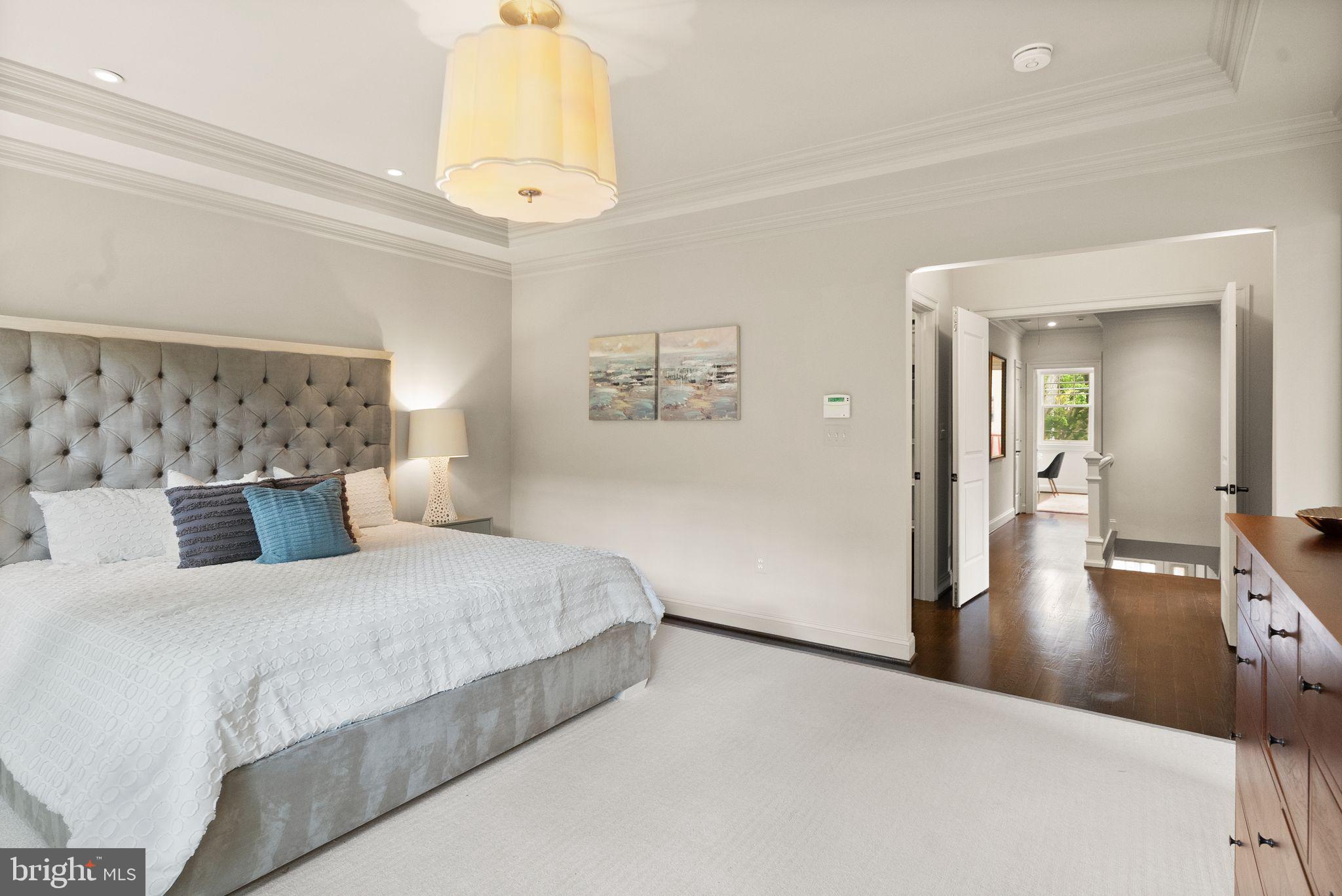 CLEVELAND PARK - Residential