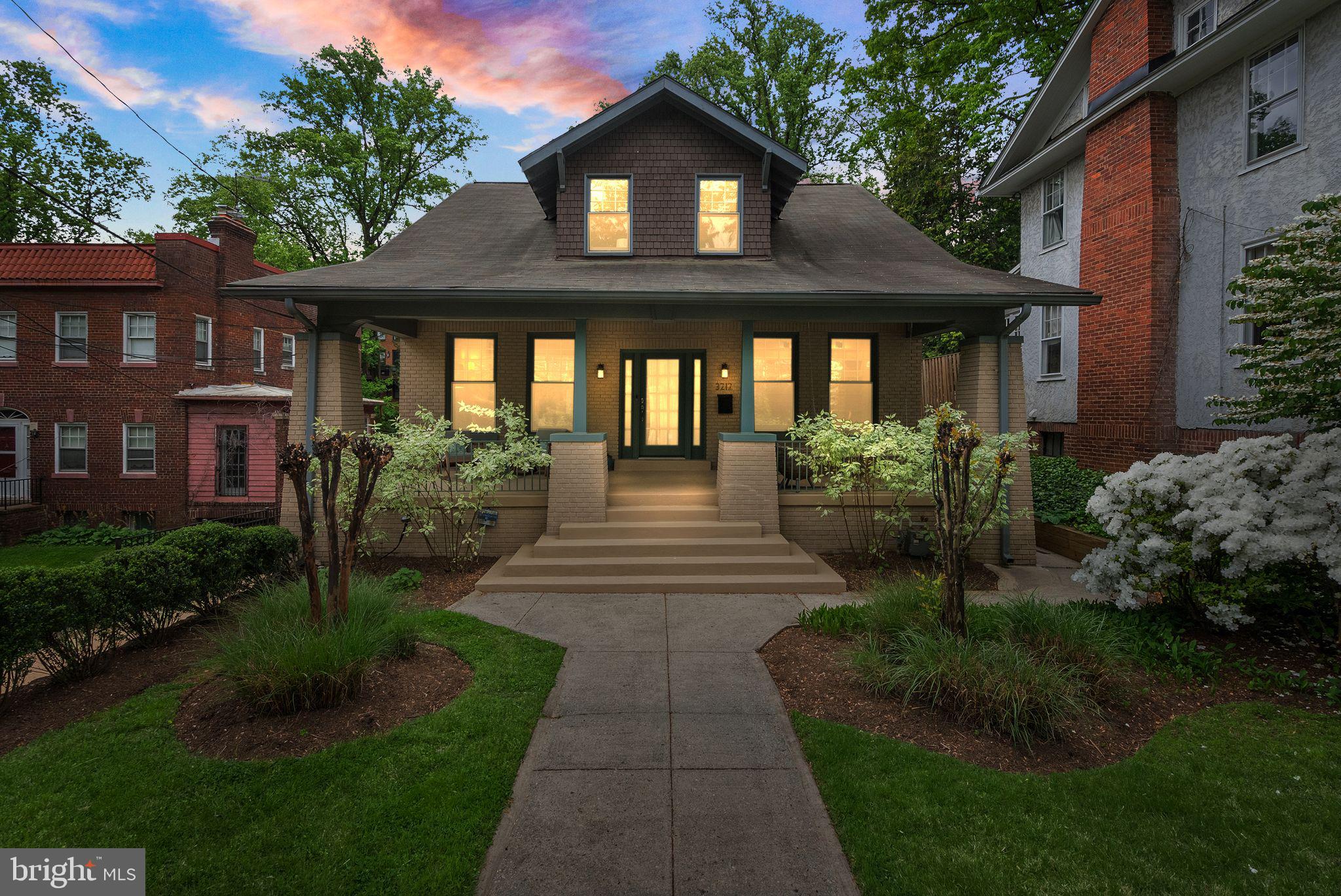 CLEVELAND PARK - Residential