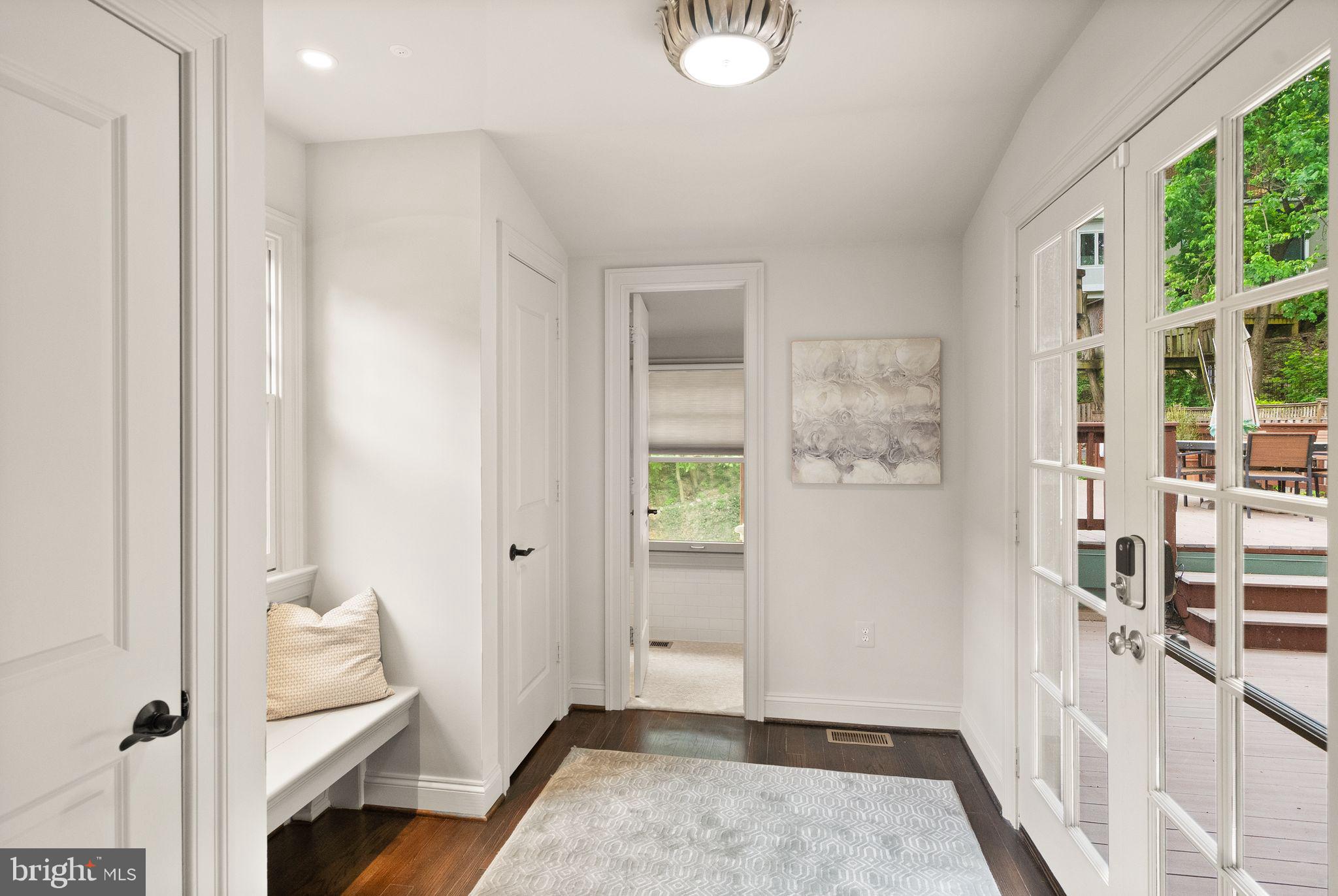 CLEVELAND PARK - Residential