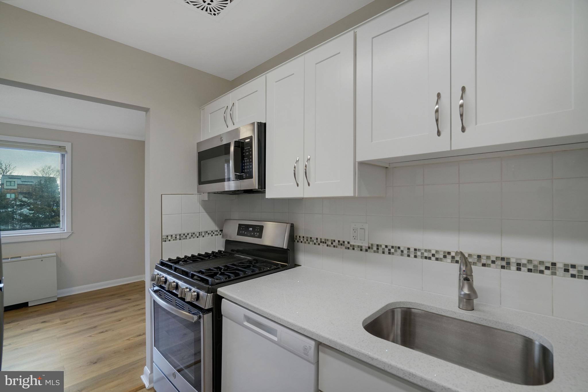 WENTWORTH PLACE - Residential