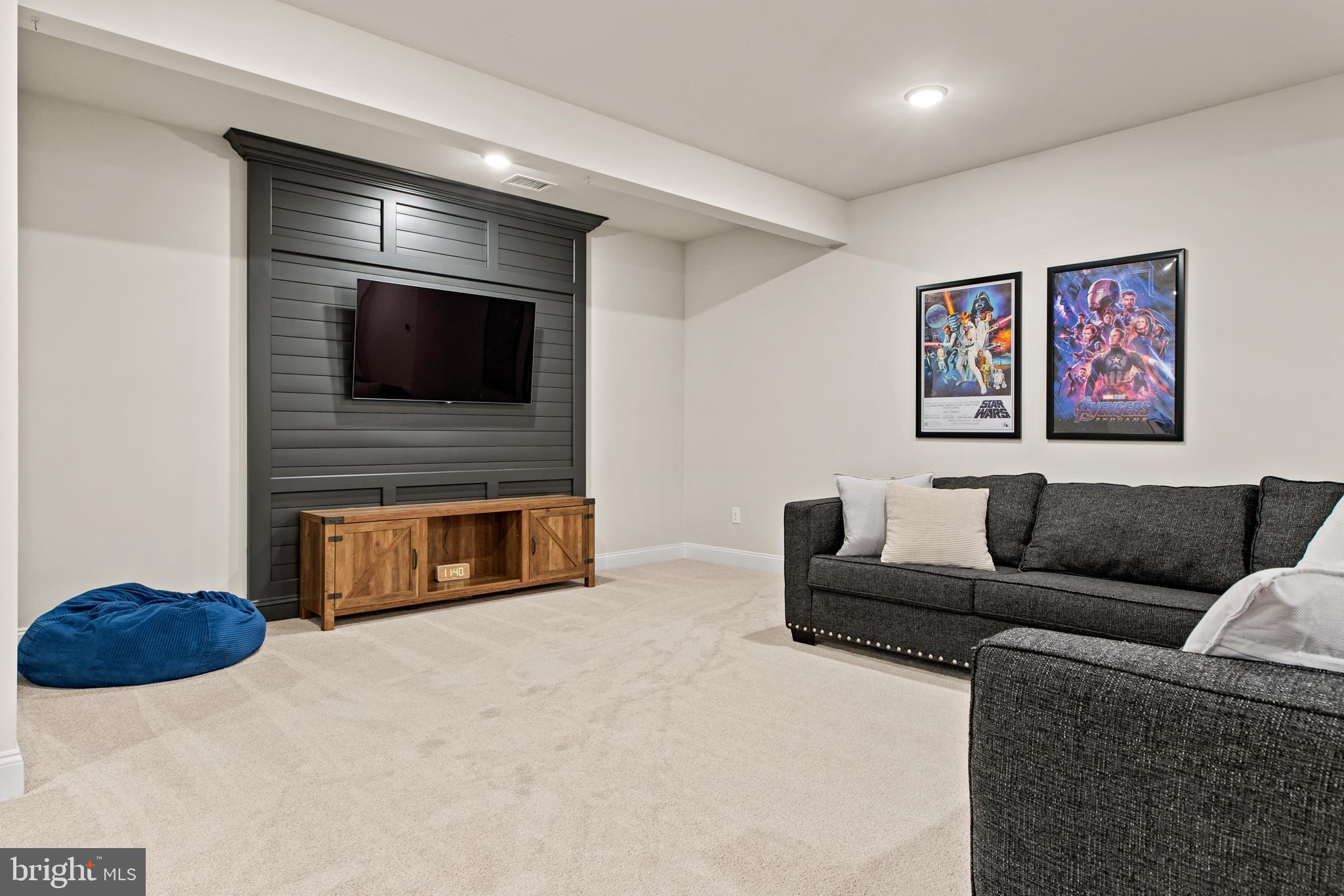 PARK CROSSING AT SALFORD - Residential