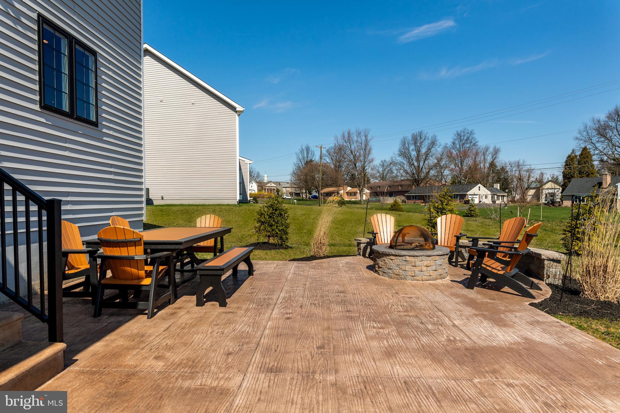 PARK CROSSING AT SALFORD - Residential