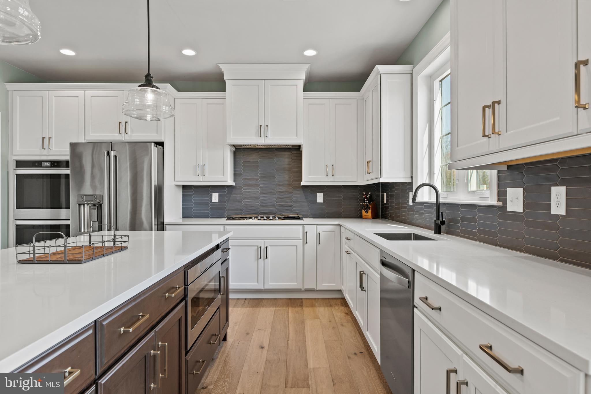 PARK CROSSING AT SALFORD - Residential