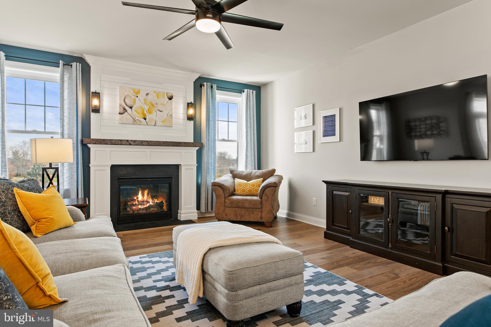 PARK CROSSING AT SALFORD - Residential