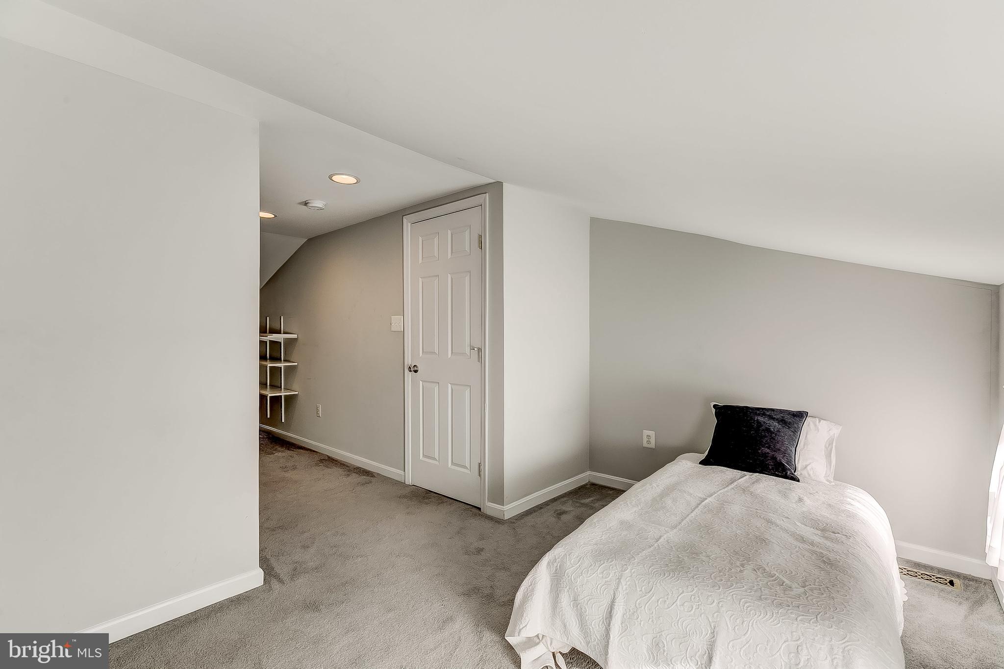 FELLS POINT HISTORIC DISTRICT - Residential Lease