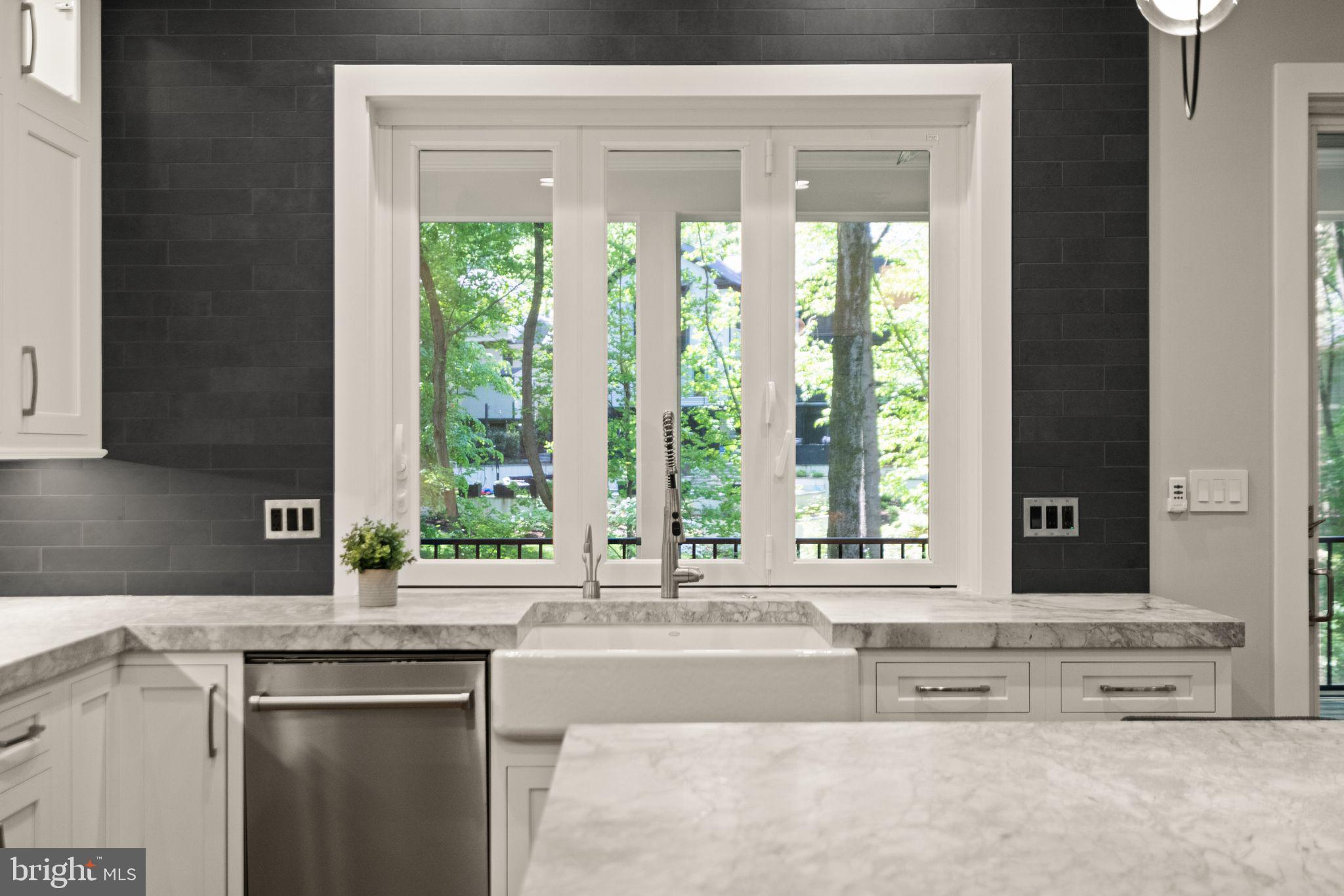 BELLEVUE FOREST - Residential