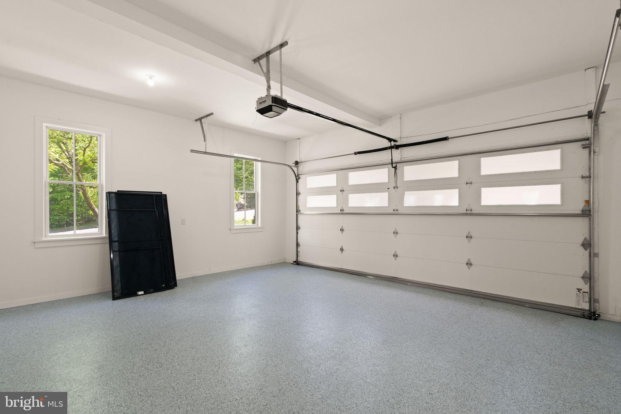 BELLEVUE FOREST - Residential