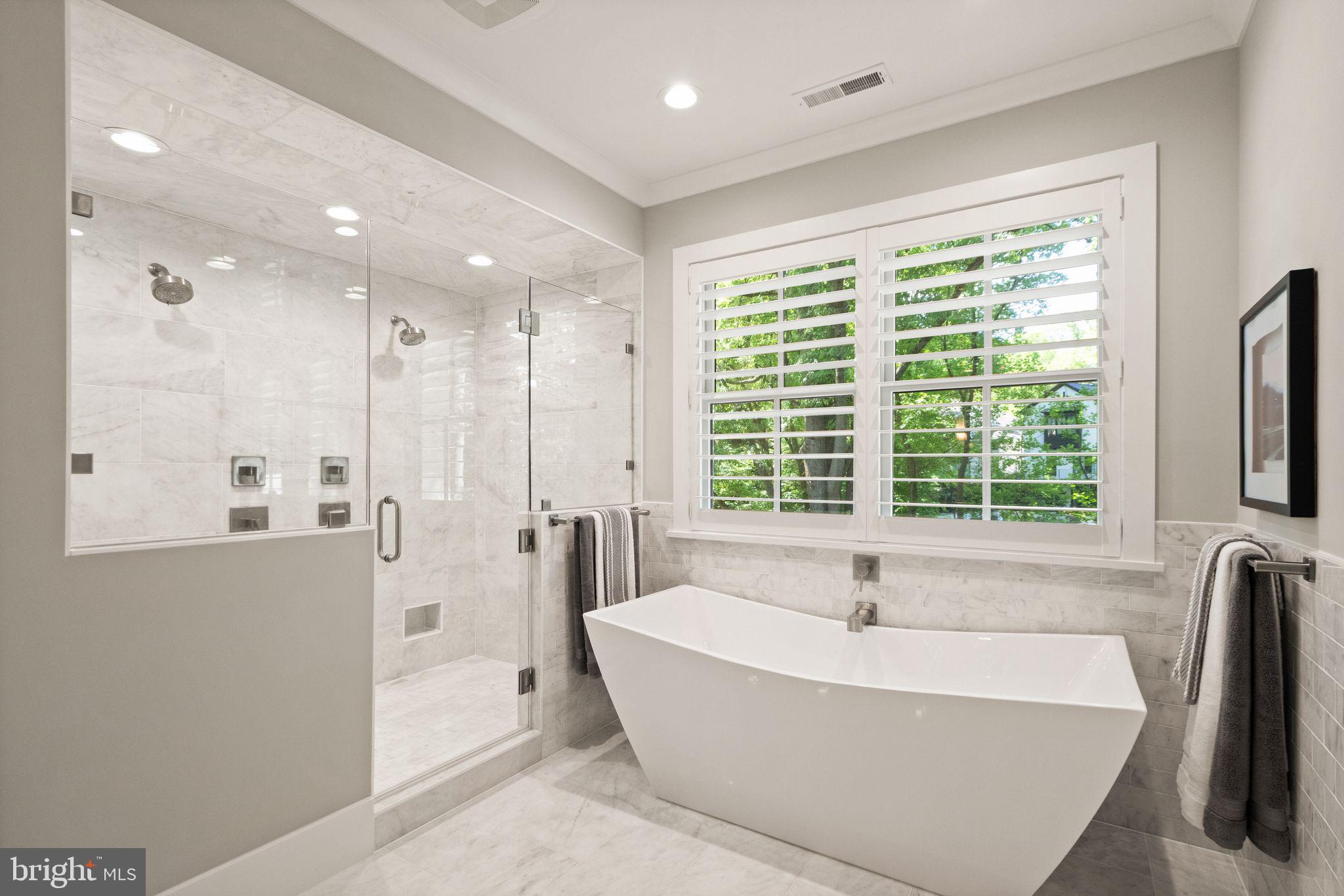 BELLEVUE FOREST - Residential