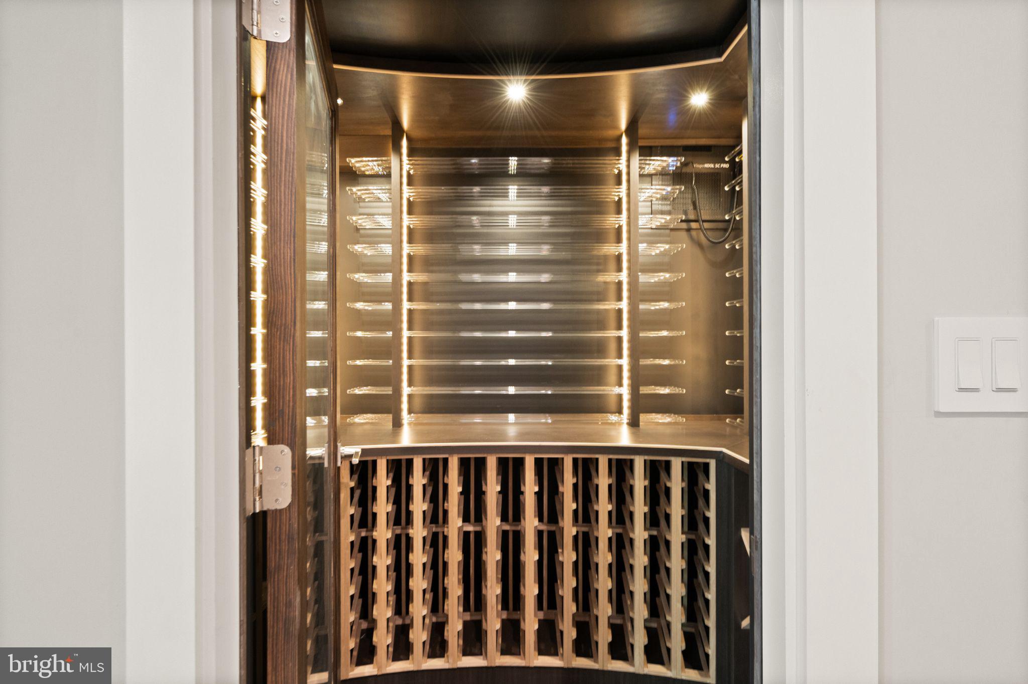 BELLEVUE FOREST - Residential