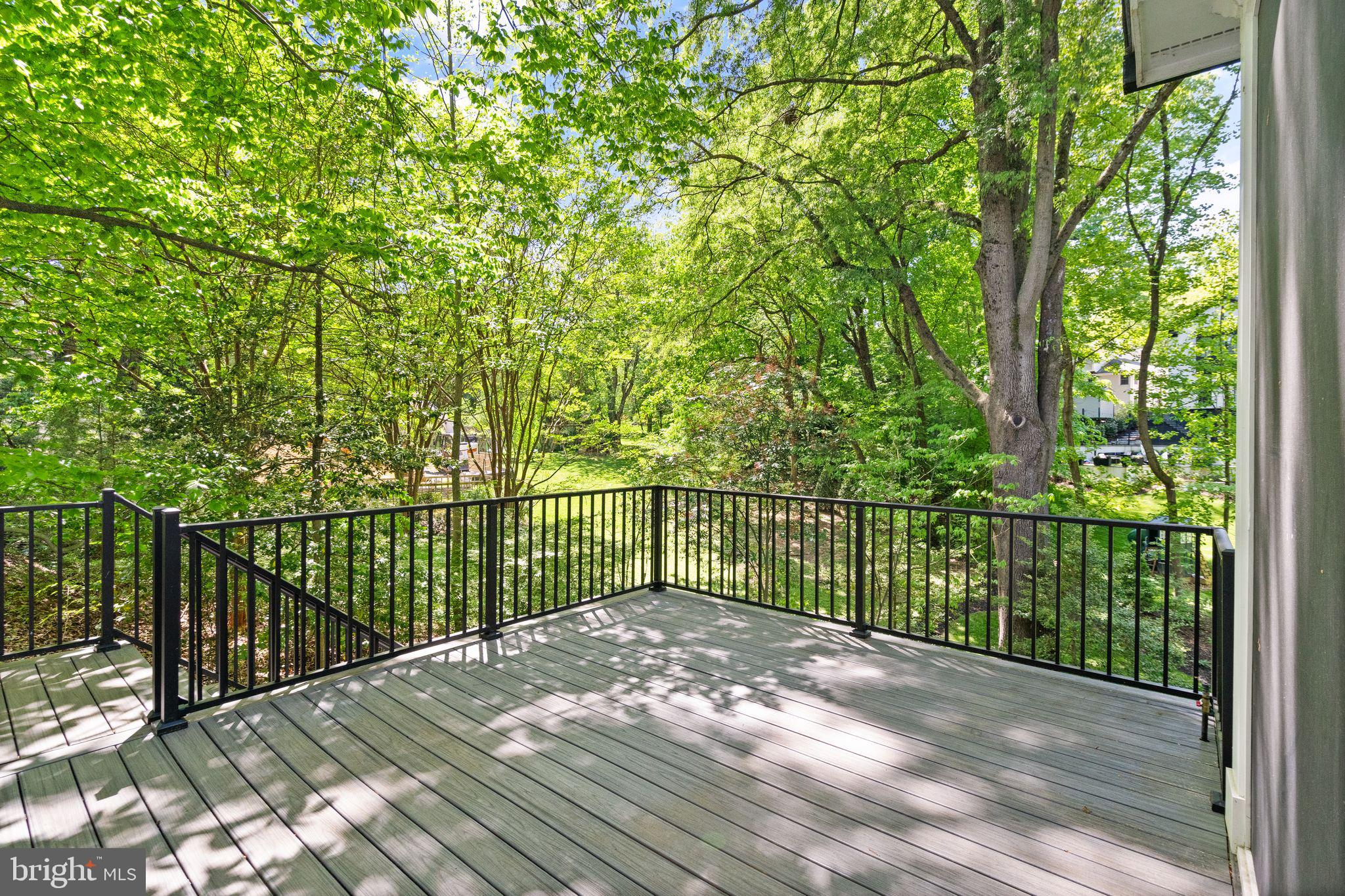 BELLEVUE FOREST - Residential