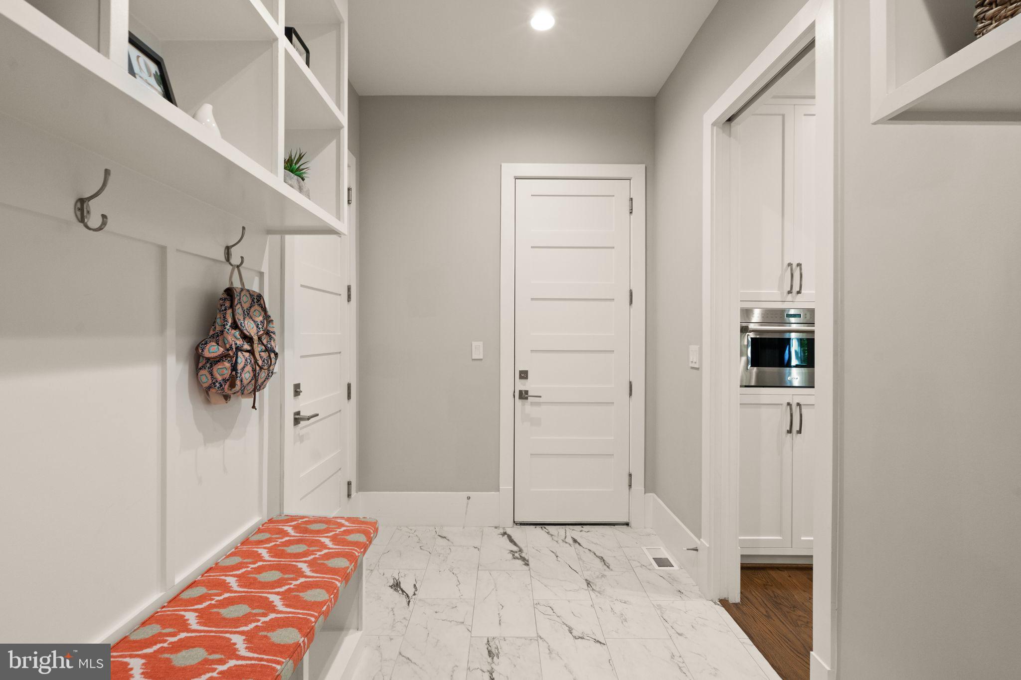 BELLEVUE FOREST - Residential