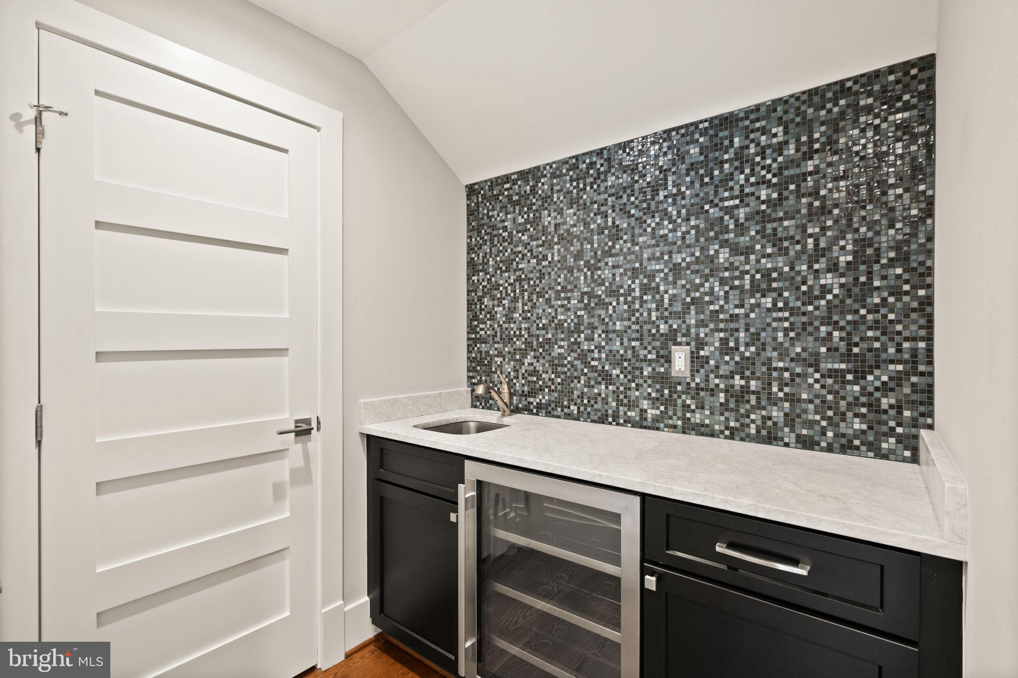 BELLEVUE FOREST - Residential