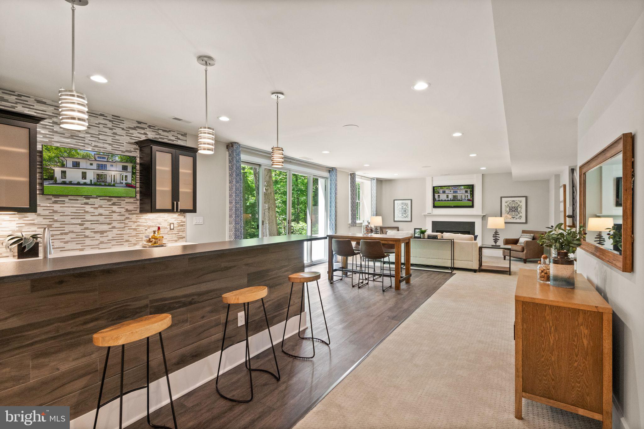 BELLEVUE FOREST - Residential